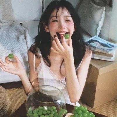 她不见了